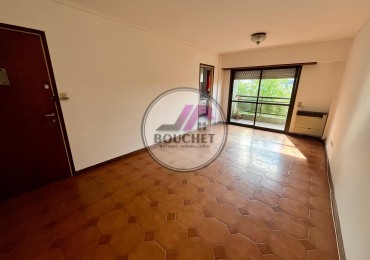 DEPARTAMENTO 2 AMBIENTES SEMIPISO CON BALCON EN VENTA | LA PERLA