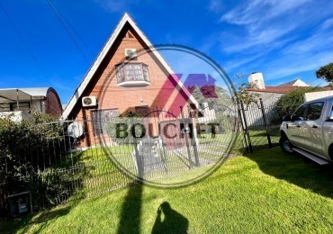 VENDO GRAN CHALET PUNTA MOGOTES - OPORTUNIDAD